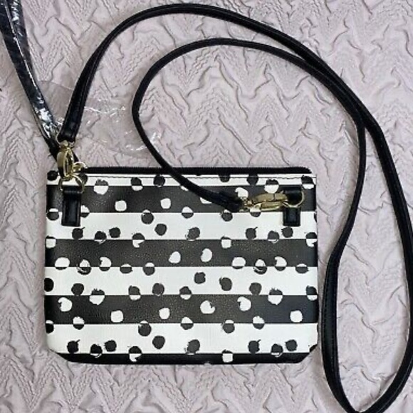 BETSEY JOHNSON MINI CROSS BODY MINI BAG WRISTLET - Picture 2 of 8